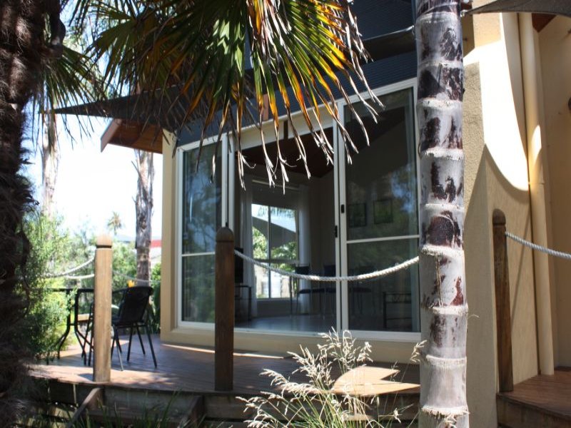 1/18 St Kilda St, Inverloch, Vic 3996 Property Details