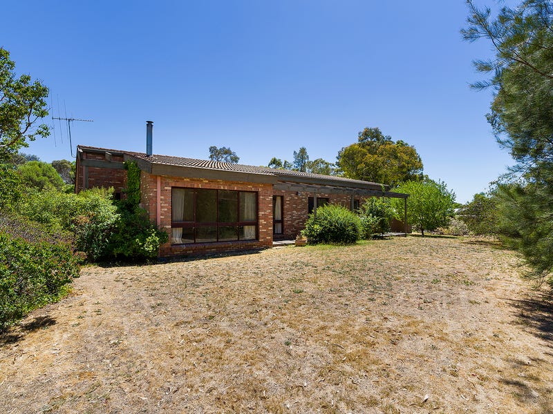 74 Allans Road, Maldon, Vic 3463 Property Details