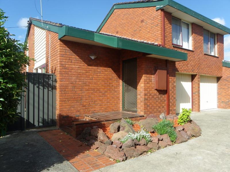 1/195 Gordon Street, Coburg, VIC 3058