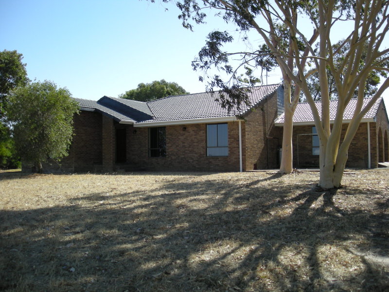 36 Narrakine sth rd, Narrogin, WA 6312 Property Details