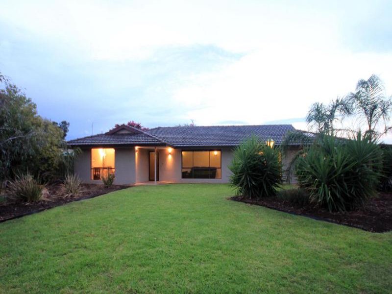 35 Campaspe Esplanade, Echuca, Vic 3564 Property Details