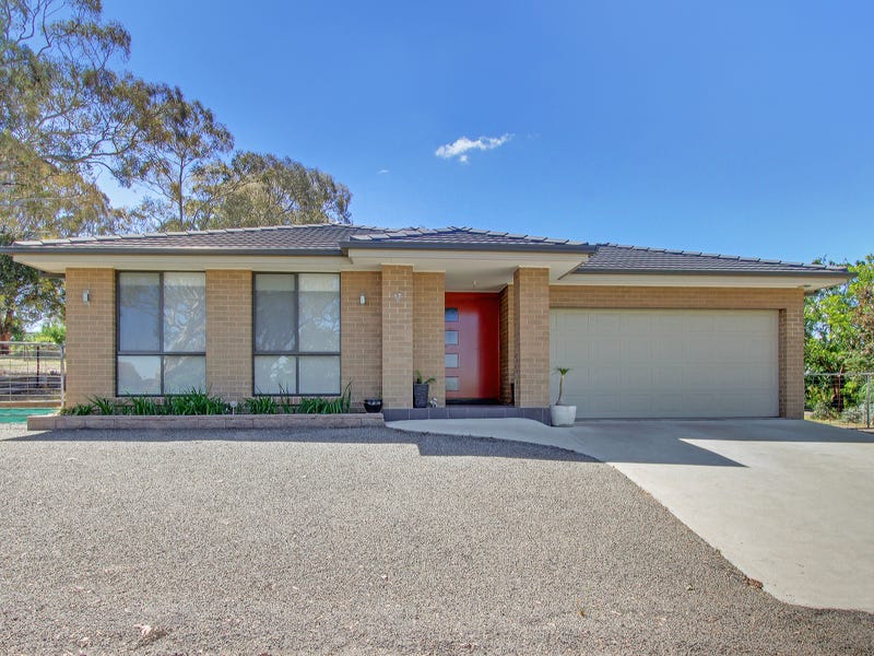 17 Saxby Lane West, Gunning, NSW 2581 Property Details