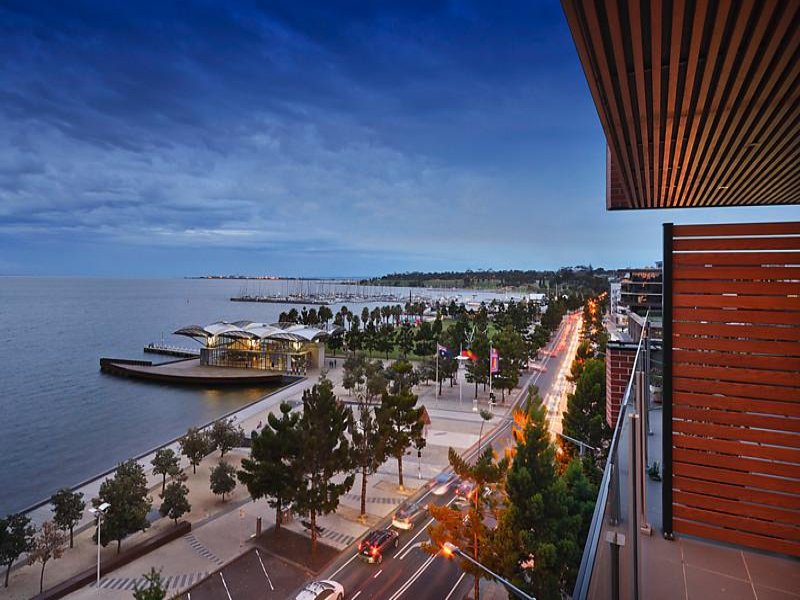 605/100 Western Beach, Geelong, Vic 3220 Property Details