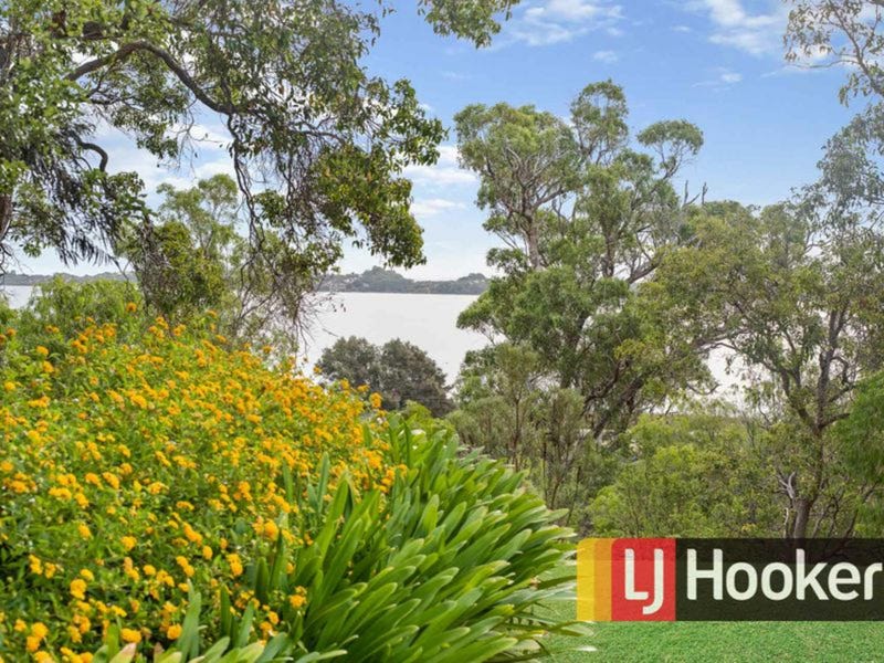 10 Hudson Place, Leschenault, WA 6233 Property Details