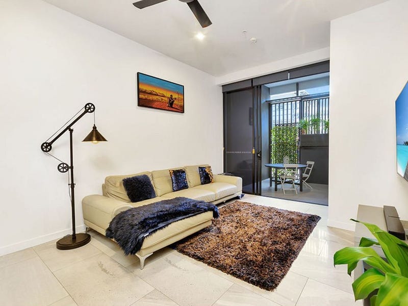 12/71 Doggett Street, Newstead, Qld 4006 Property Details