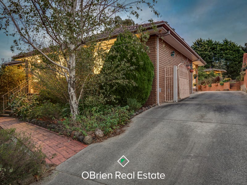 1 Granby Court Endeavour Hills VIC 3802 realestate .au