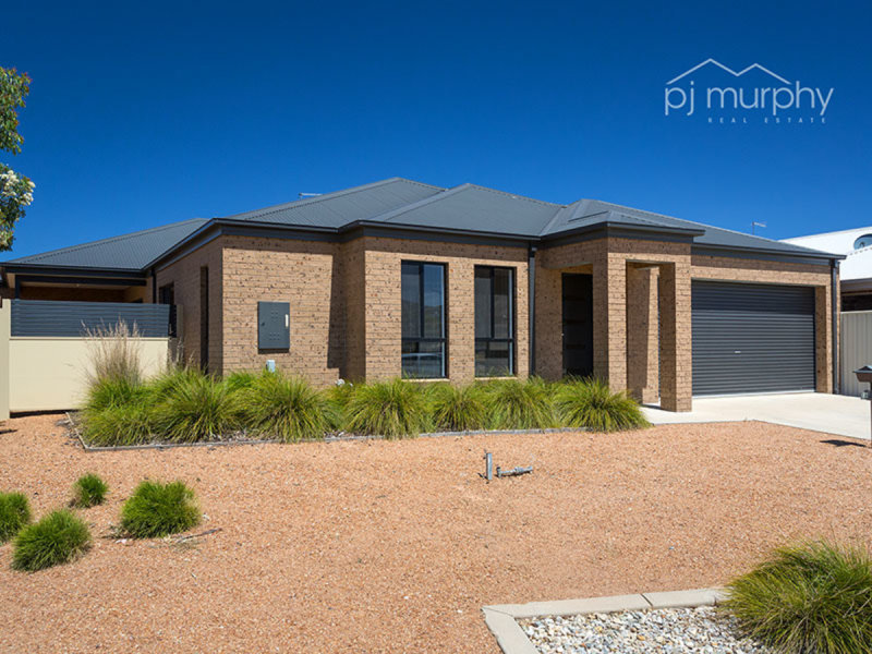 36 Daintree Way, Wodonga, Vic 3690 Property Details