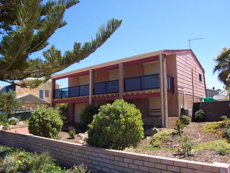 71 Sovereign Drive, Two Rocks, WA 6037