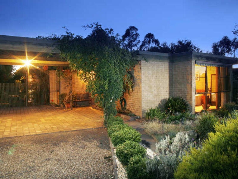 24 Bolden Street, Stratford, Vic 3862 Property Details