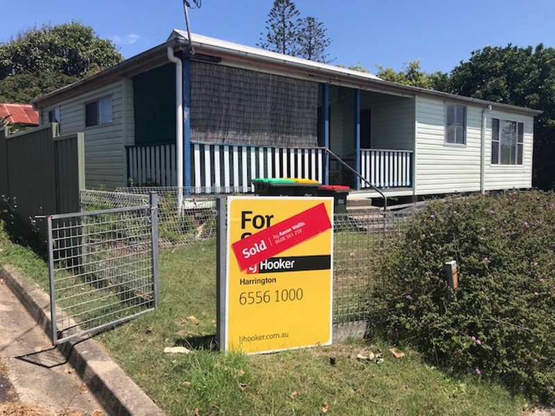 16 Church Street, Harrington, NSW 2427