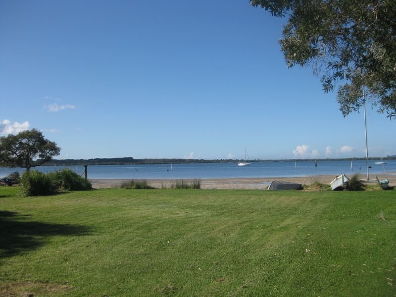 295 Warri Street, Pindimar, NSW 2324