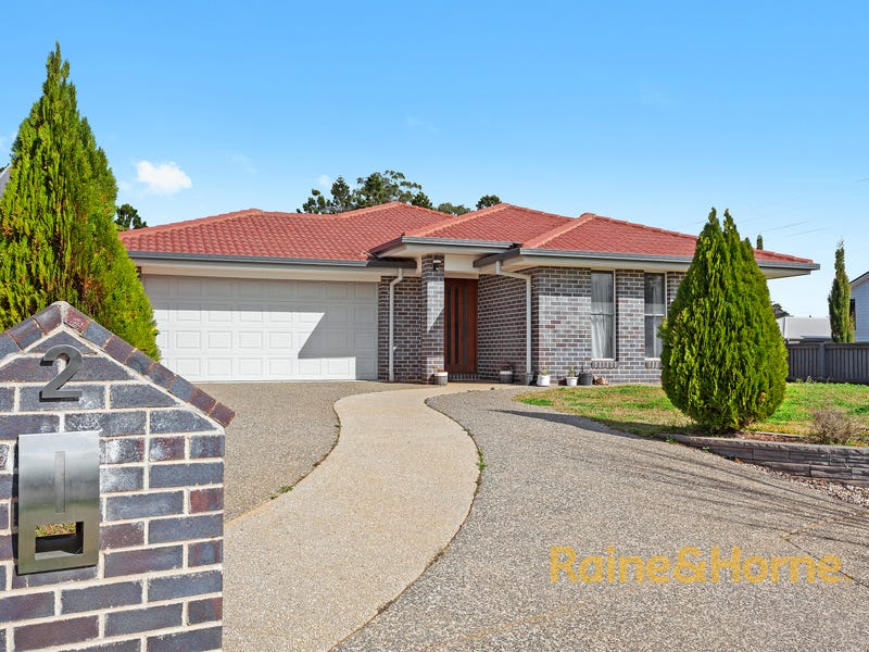 2 Sorrento Drive, Kearneys Spring, QLD 4350