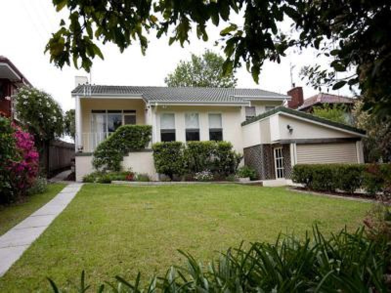 82 Dumfries Avenue, Mount Ousley, NSW 2519