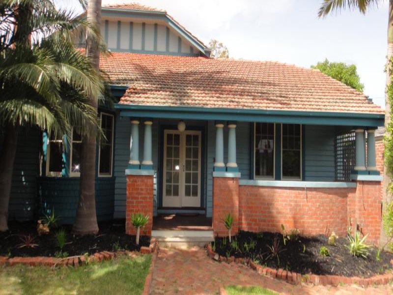 16 Lewis Street, Mckinnon, VIC 3204