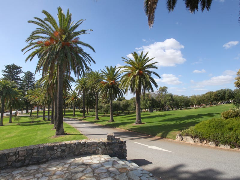 12/20 Stevens Street, Fremantle, WA 6160 Property Details