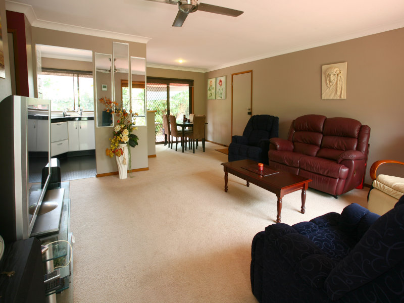 7/30 Patura Drive, Ashmore, Qld 4214 Property Details