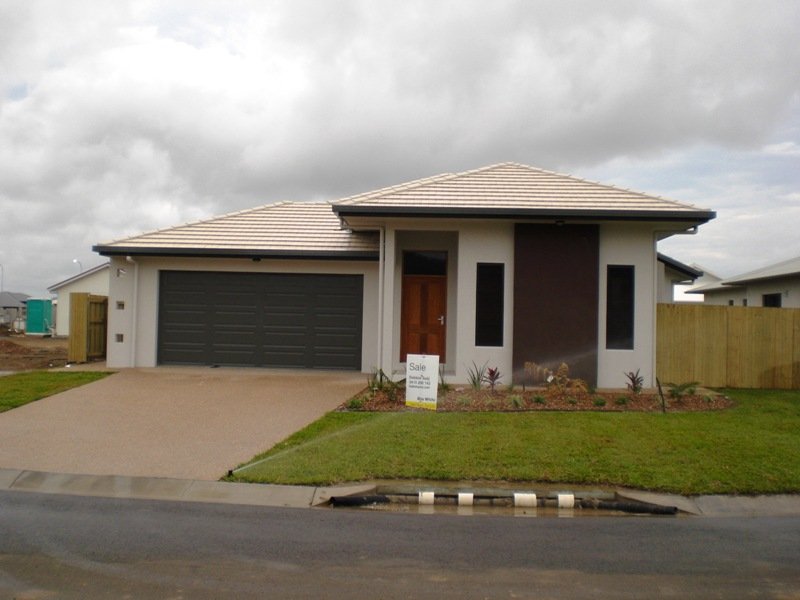 18 Waterstone Terrace, Fairfield Waters, Idalia, Qld 4811 Property