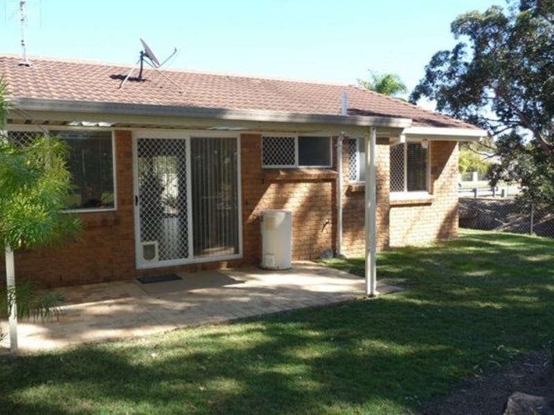 2/77 Kangaroo Avenue, Coombabah, QLD 4216