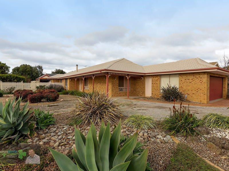 52 Hopetoun Road, Werribee, Vic 3030 Property Details