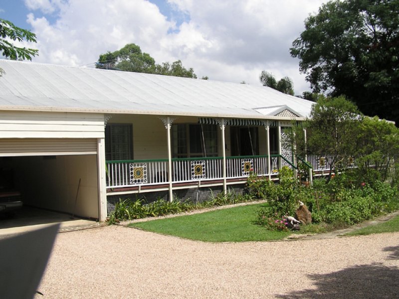 16 Strawberry Road, Beerwah, QLD 4519