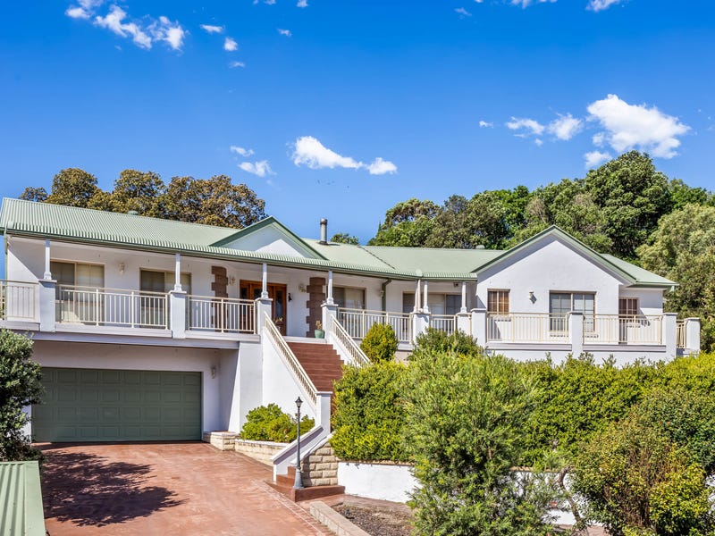 25 Whimbrel Avenue, Berkeley, NSW 2506 House for Sale