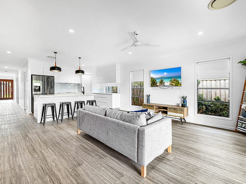 35 Grebe Cres, Bli Bli, QLD 4560 - realestate.com.au