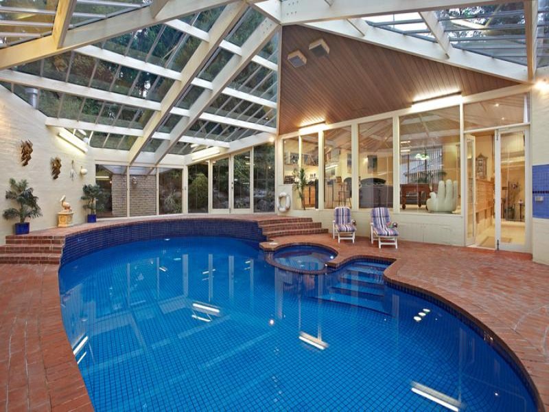 16 Wembley Gardens, Donvale, Vic 3111 Property Details