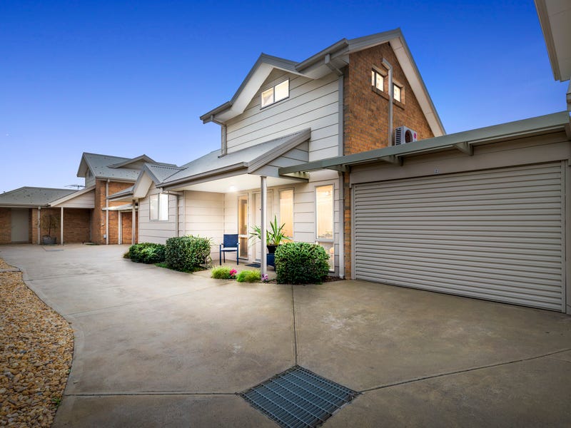 2/867 Nepean Highway, Mornington, Vic 3931 Property Details
