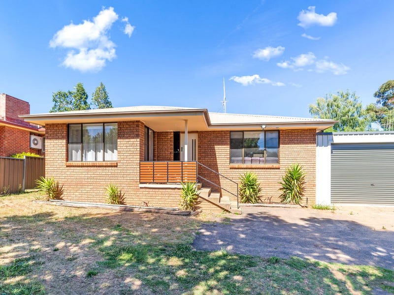 21 Burrendong Way, Orange, NSW 2800 Property Details