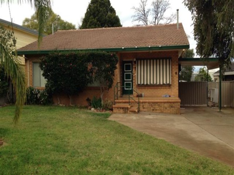 13 Gibbs Street, Griffith, NSW 2680