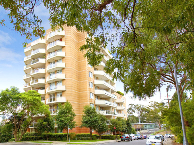 2 Pound Road, Hornsby, NSW 2077