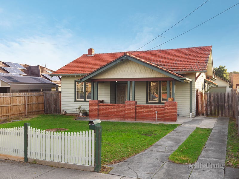 727 Gilbert Road, Reservoir, VIC 3073