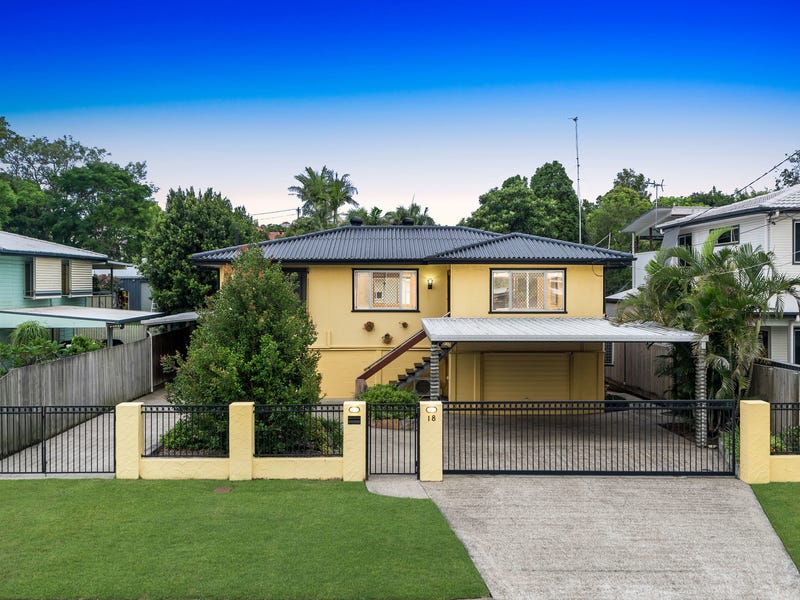 18 Empire Avenue, Manly West, QLD 4179 18 Empire Avenue, Manly West, QLD 4179