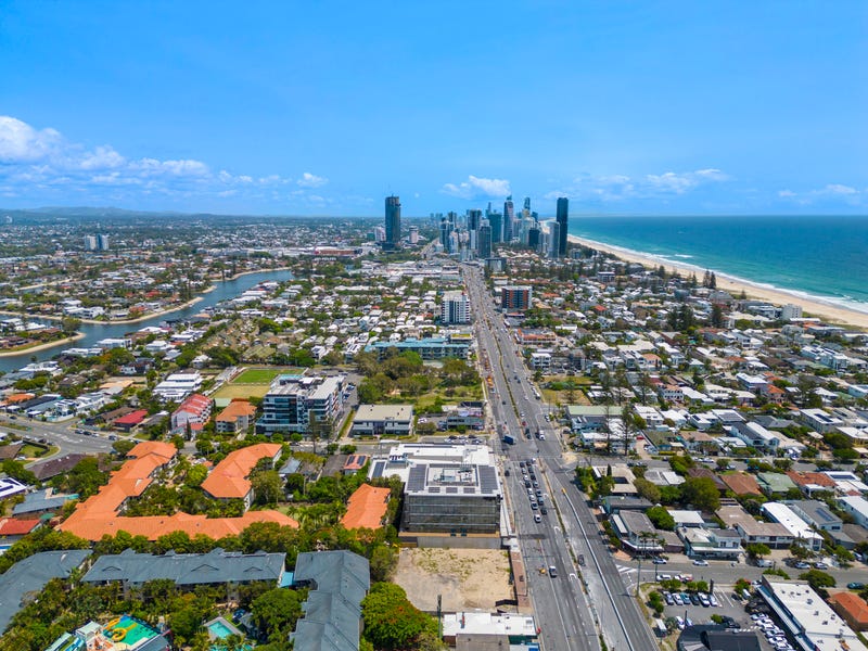 2 Bedroom Apartments & units for Rent in Mermaid Waters, QLD 4218 Pg. 3