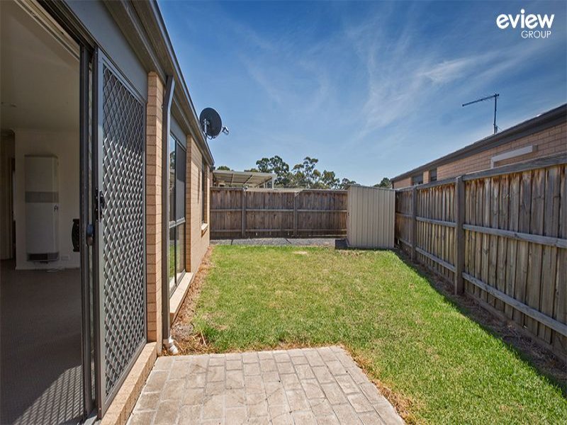 9/7 Syme Road, Pakenham, Vic 3810 Property Details