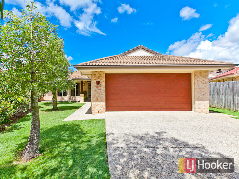 8 McCallum Street, Carseldine, Qld 4034 Property Details