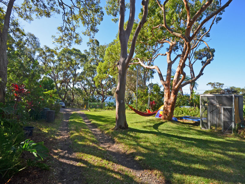 4 Crammond Avenue, Bundeena, NSW 2230 Property Details