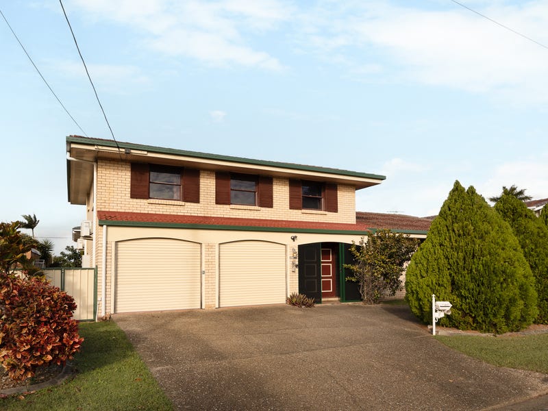 2 Clontarf Avenue, Clontarf, Qld 4019 House for Sale