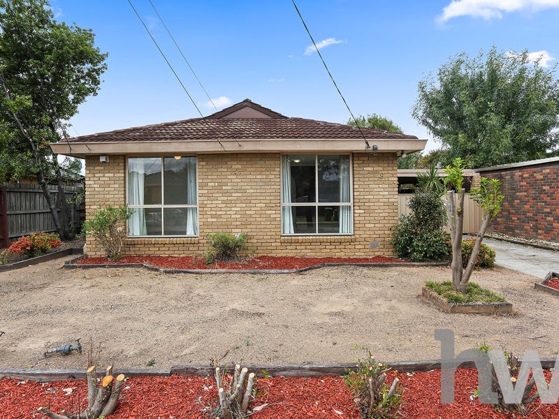 9 Tanilba Street, Werribee, Vic 3030 Property Details