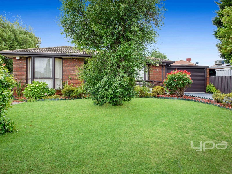 13 Woods Close, Meadow Heights, Vic 3048 House for Sale