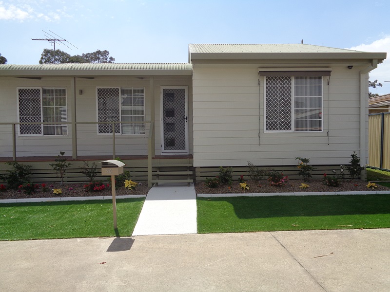 Palm Lake Resort Bethania Retirement Village at 43 Goodoogan Drive