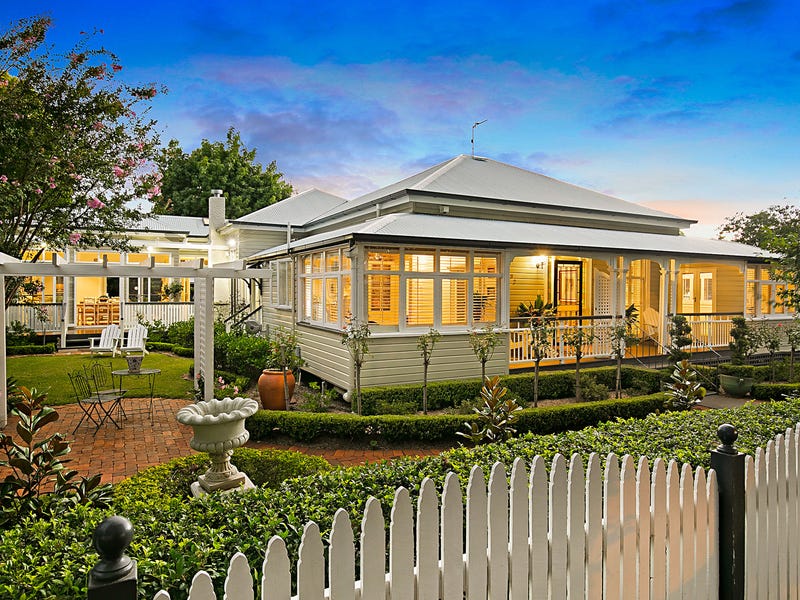 92 Campbell Street, East Toowoomba, QLD 4350