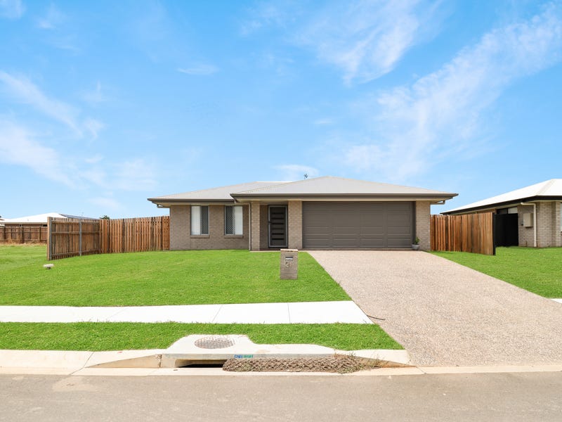 21 Bradman Way, Urangan, QLD 4655