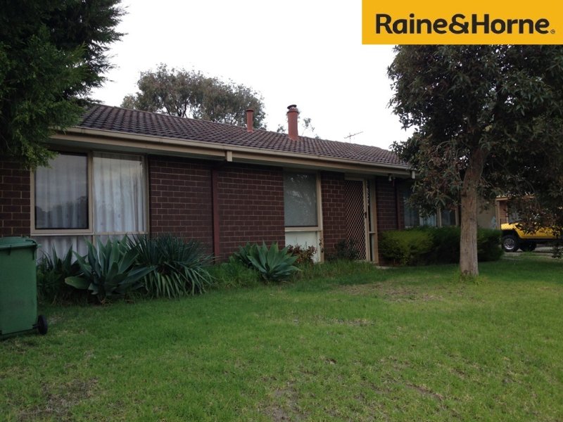 37 Kennington Park Drive, Endeavour Hills, VIC 3802