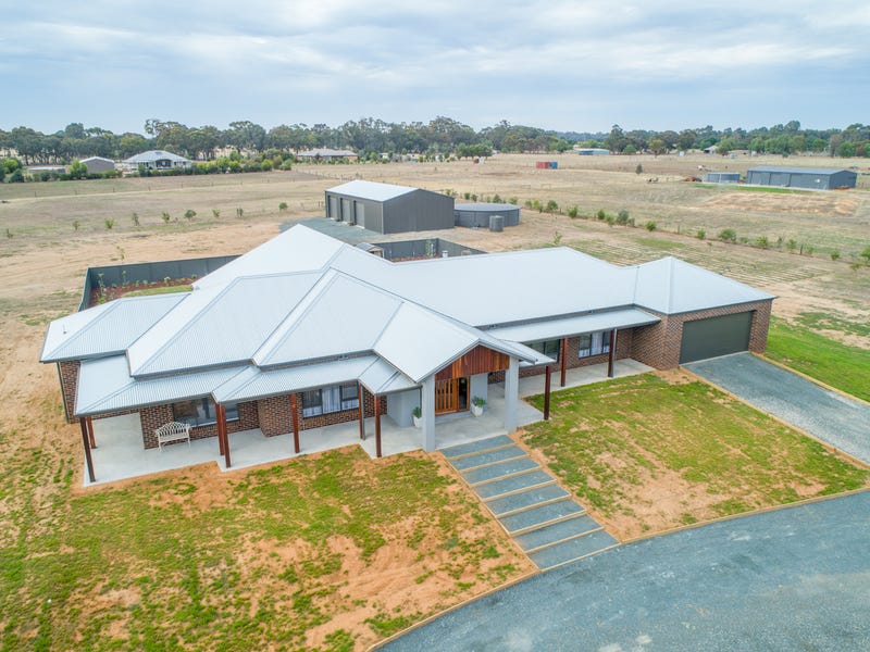 96 River Avenue, Echuca, Vic 3564 Property Details
