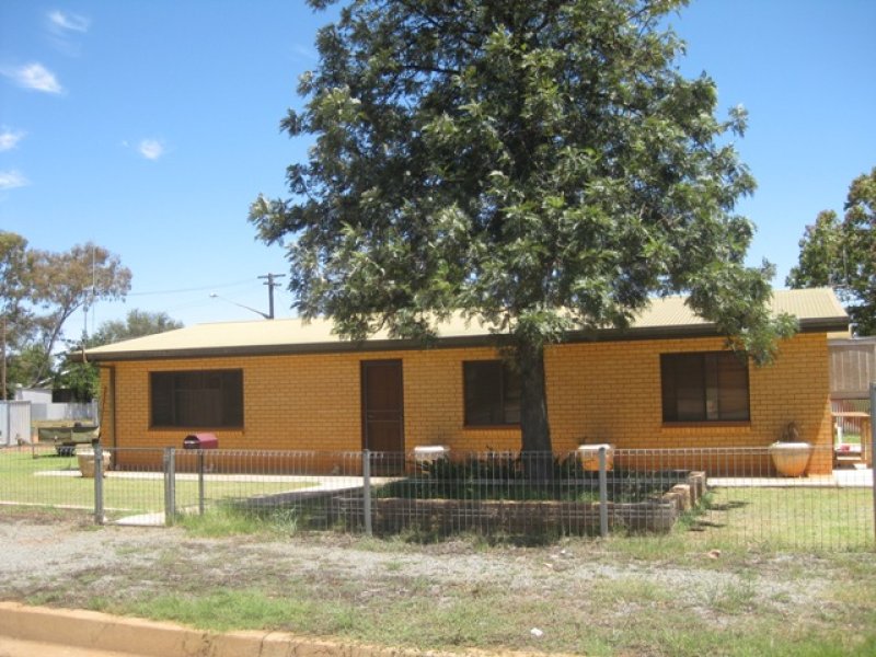 44 Brough St, Cobar, NSW 2835 Property Details