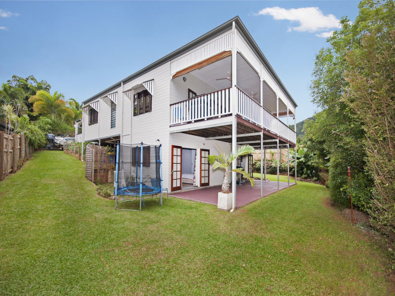 4 Ben Bolt Close, Redlynch, Qld 4870 Property Details