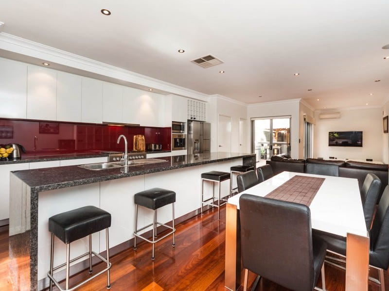 33 Knebworth Avenue, Perth, WA 6000