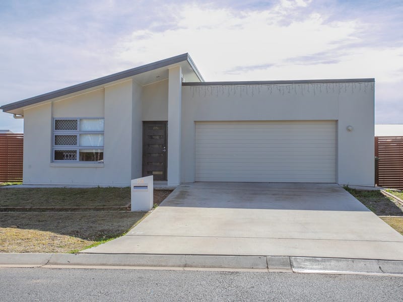 Houses for Sale in Chinchilla, QLD 4413 Pg. 2