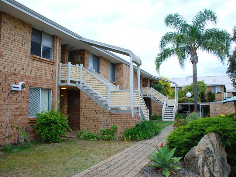 37/2 Pinewood Avenue, Kardinya, WA 6163